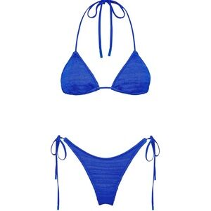 Top and bottom both size medium